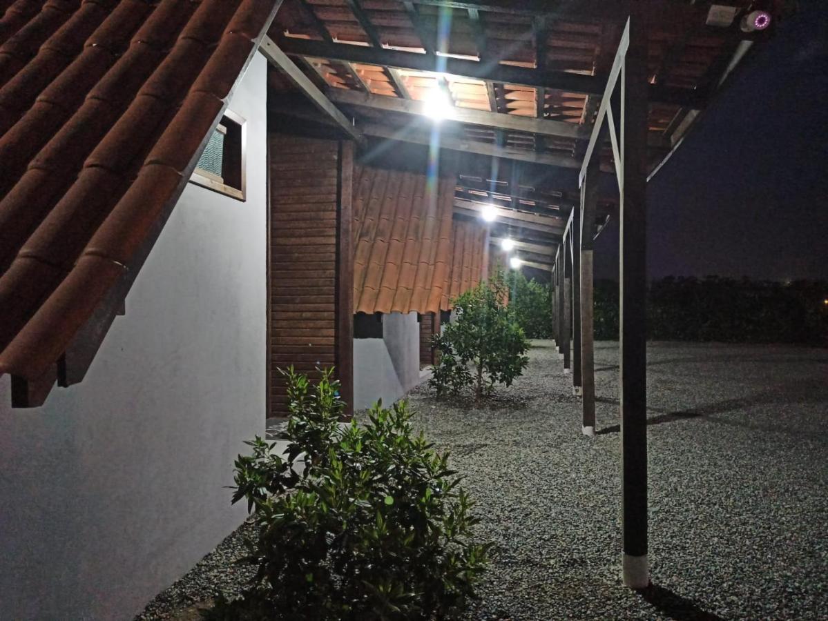 Chales Da Ninah Penha  Buitenkant foto